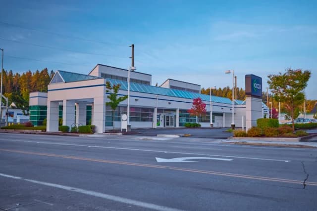 South Eugene branch location